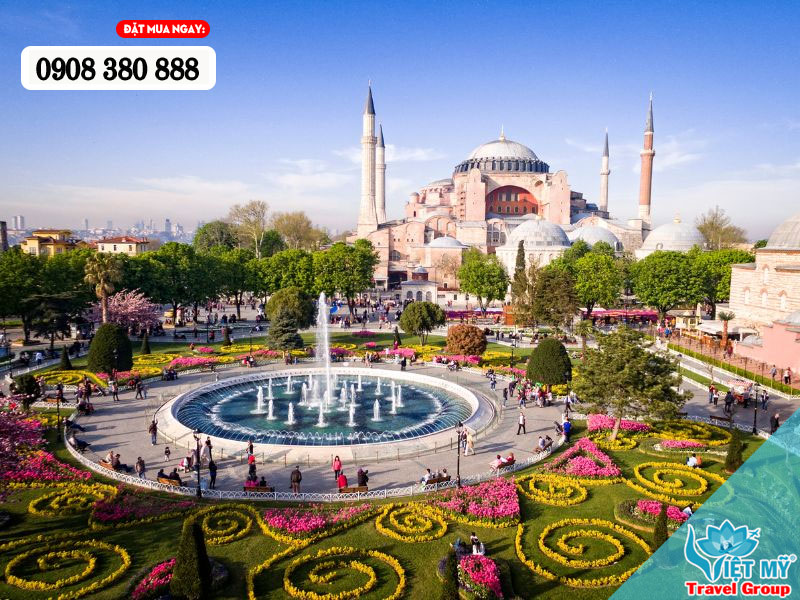 Vé máy bay AirAsia đi Istanbul giá rẻ từ 6,63 triệu đồng/chiều