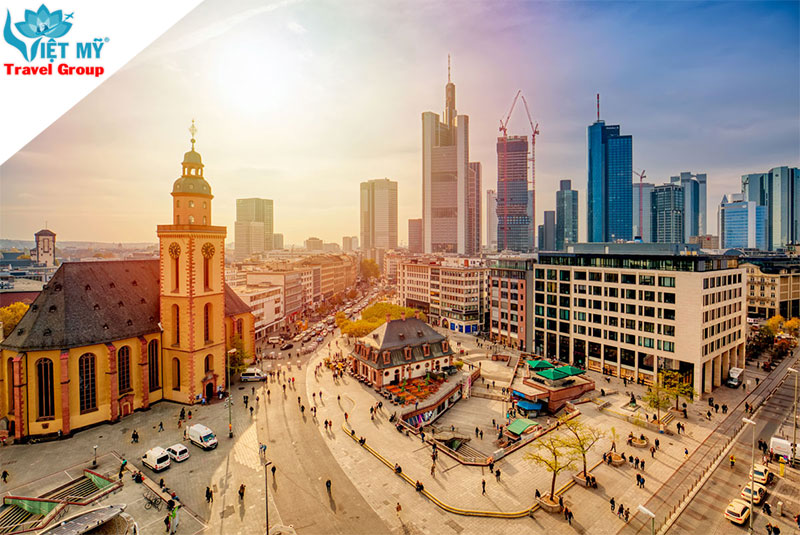 Khuyến mãi vé máy bay Turkmenistan Airlines đi Frankfurt mùa thu 2025