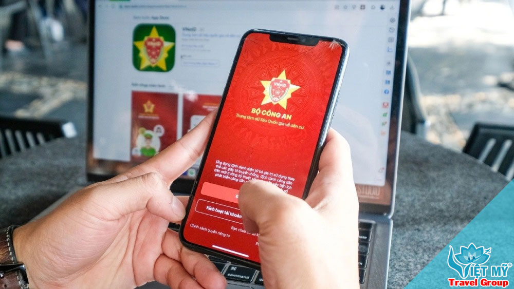 Áp dụng sinh trắc học VNeID tại 100% sân bay trong tháng 10/2025